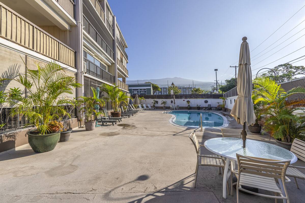 75-5719 KONA PLAZA #105, Kailua Kona, HI 96740