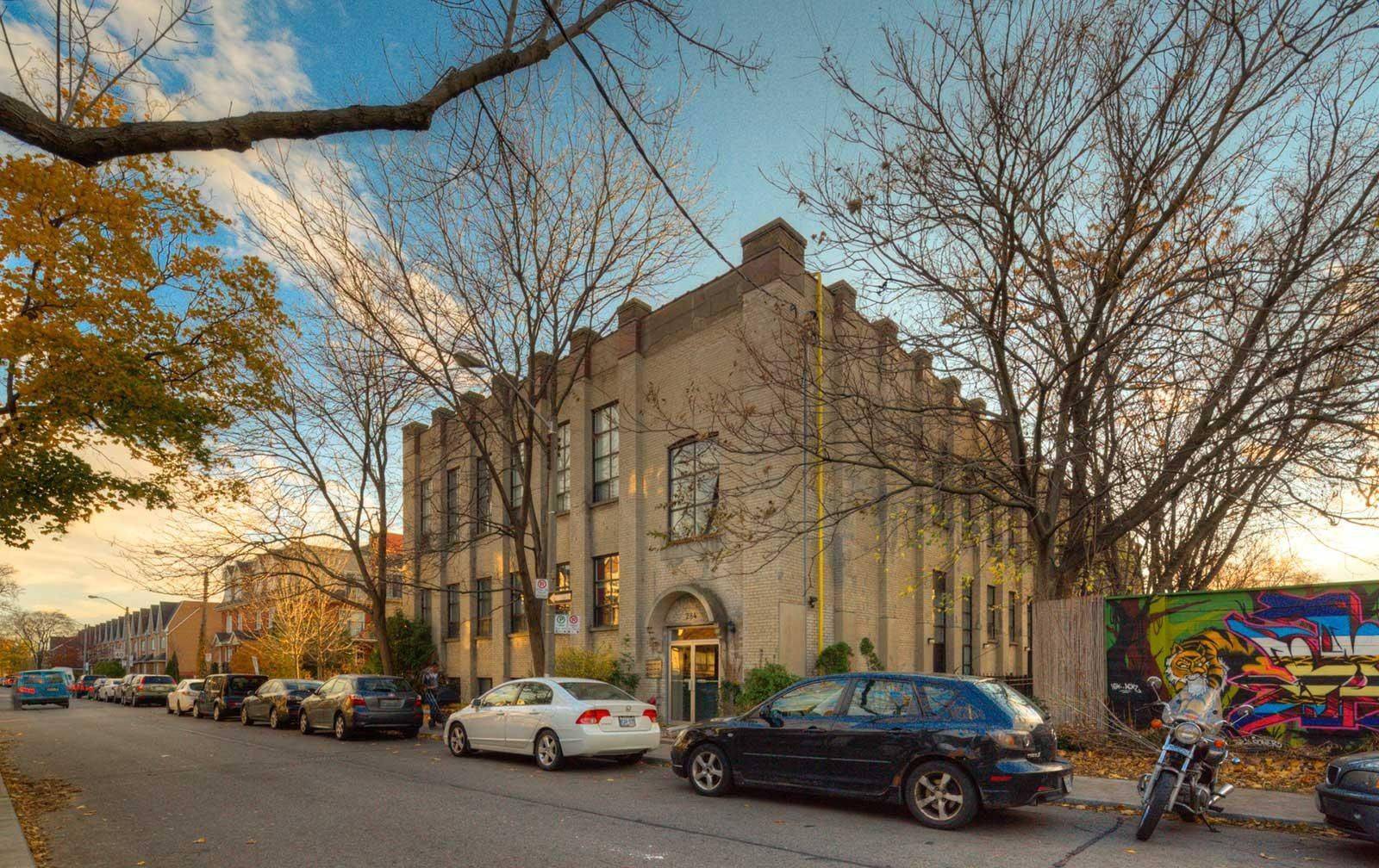 284 St Helens AVE #124, Toronto C01, ON M6H 4A4