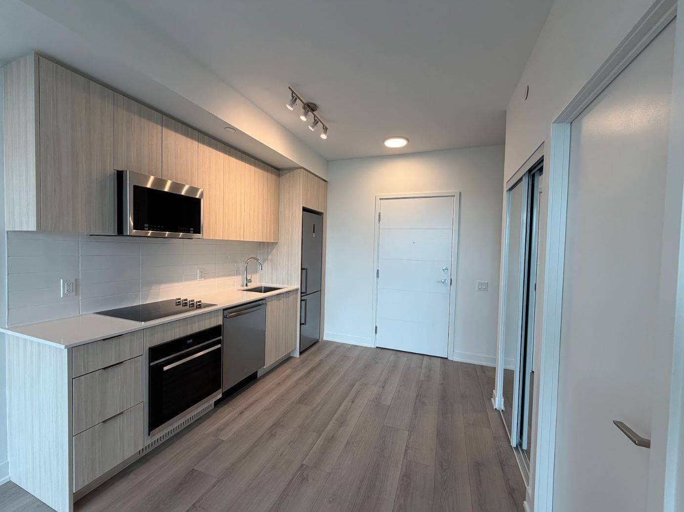 20 Deans DR #516, Toronto E04, ON M1L 0J7