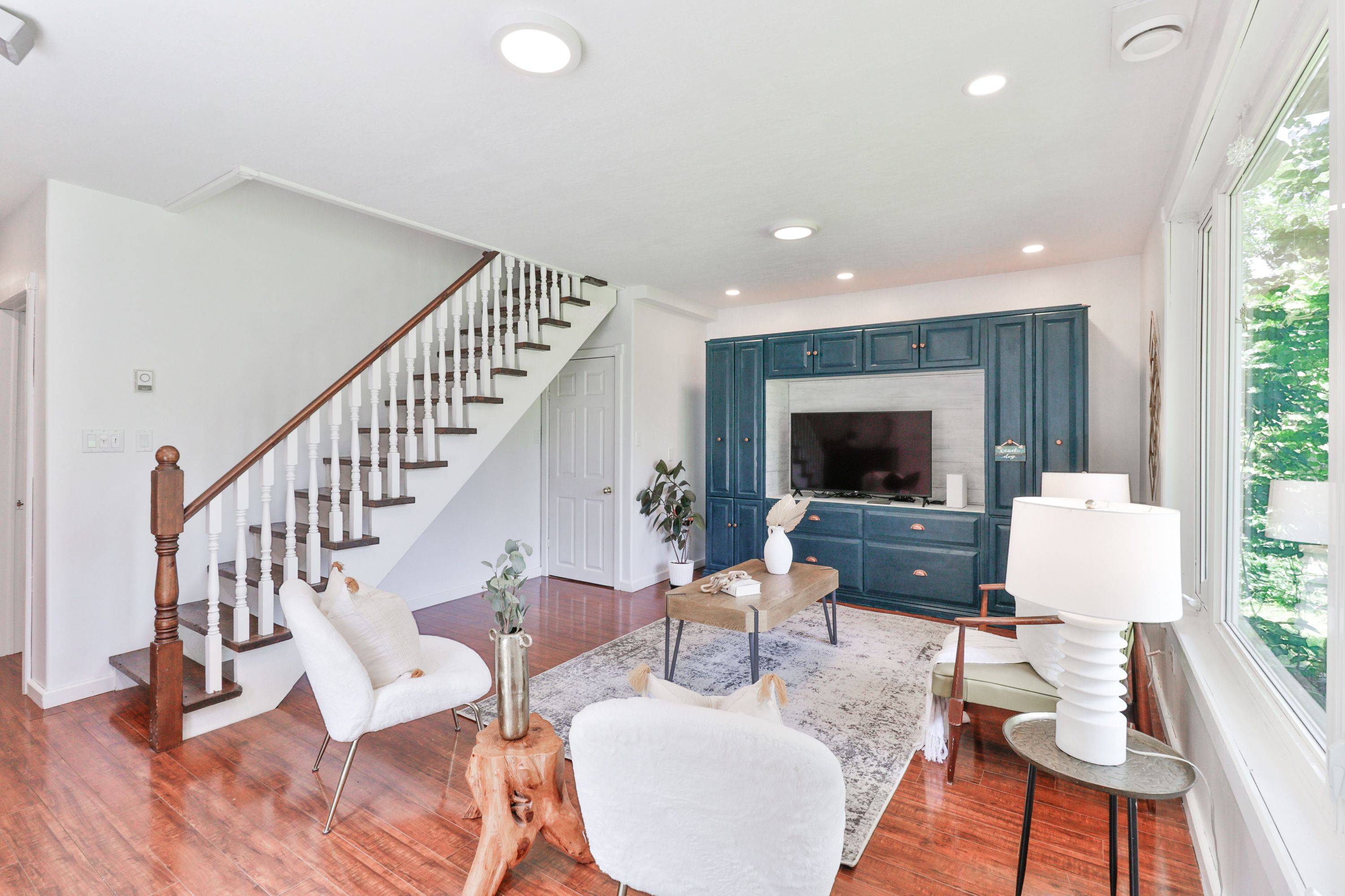 939 Corner AVE, Innisfil, ON L0L 1W0