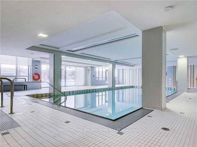 7161 YONGE ST #2231, Markham, ON L3T 0C8