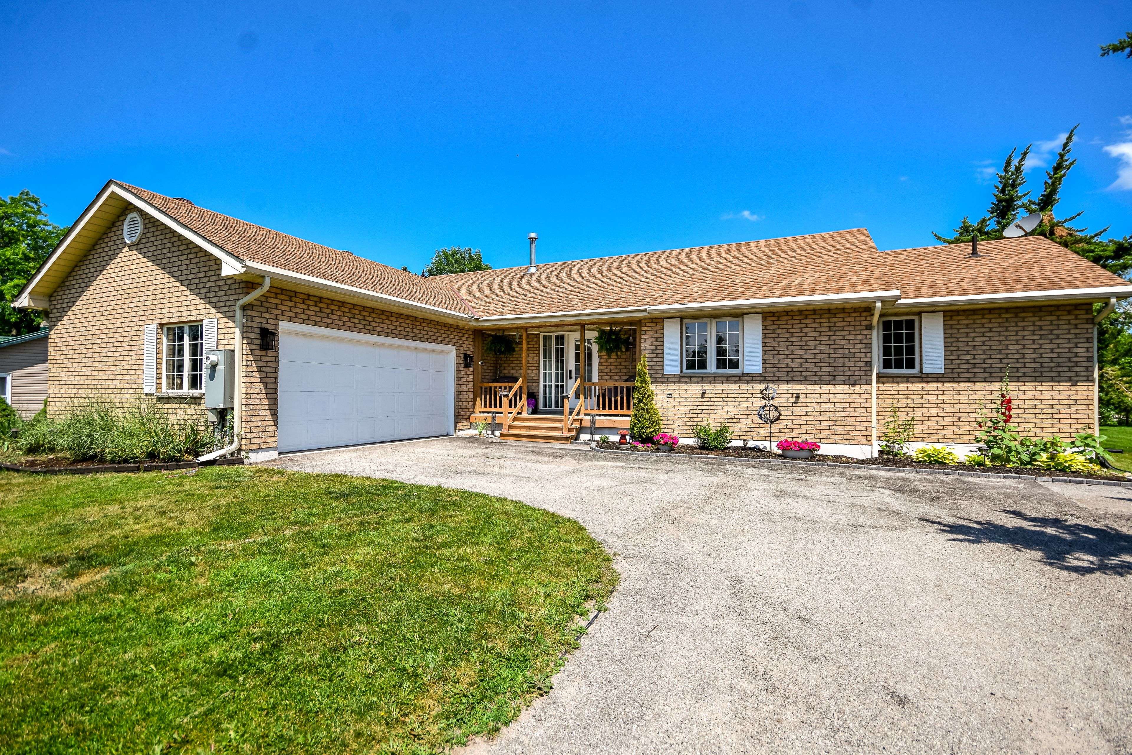 141 Bayshore DR, Ramara, ON L0K 1B0