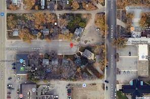5 Stanley PLACE, Saskatoon, SK S7L 1C3