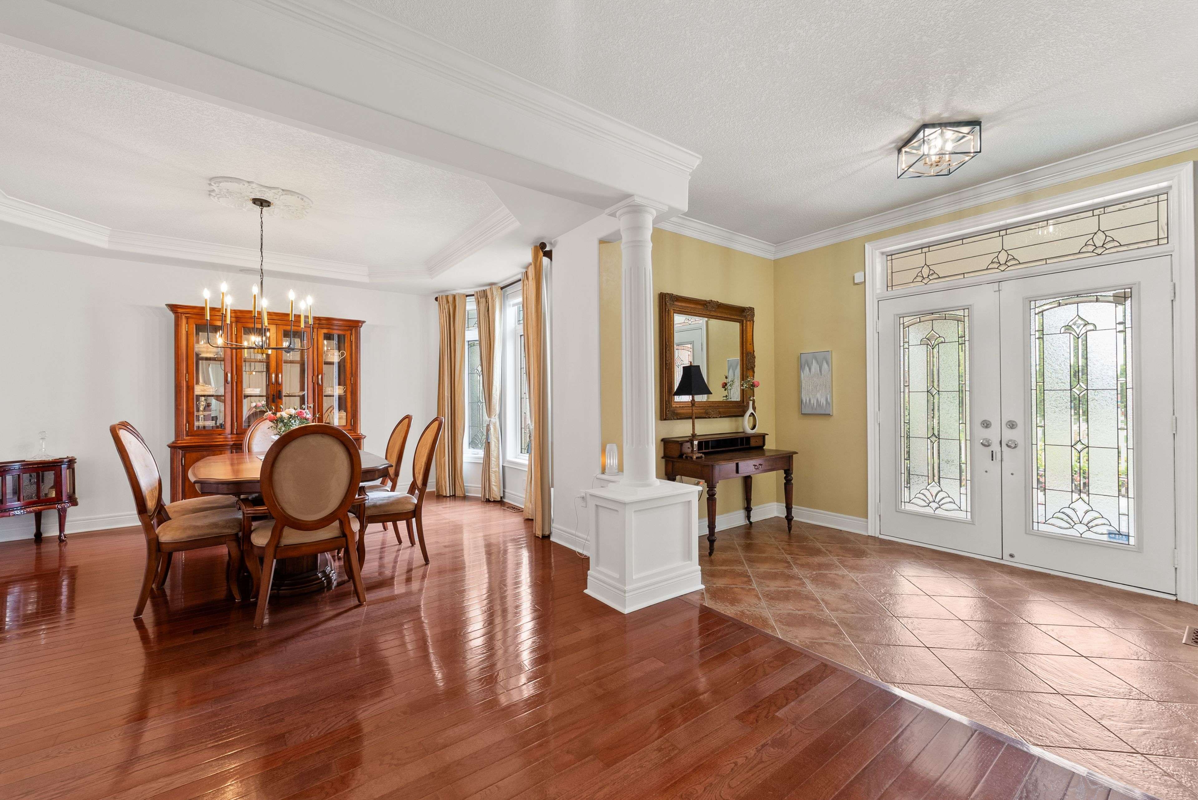 17 Mcnutt ST, Brampton, ON L6Y 5L3