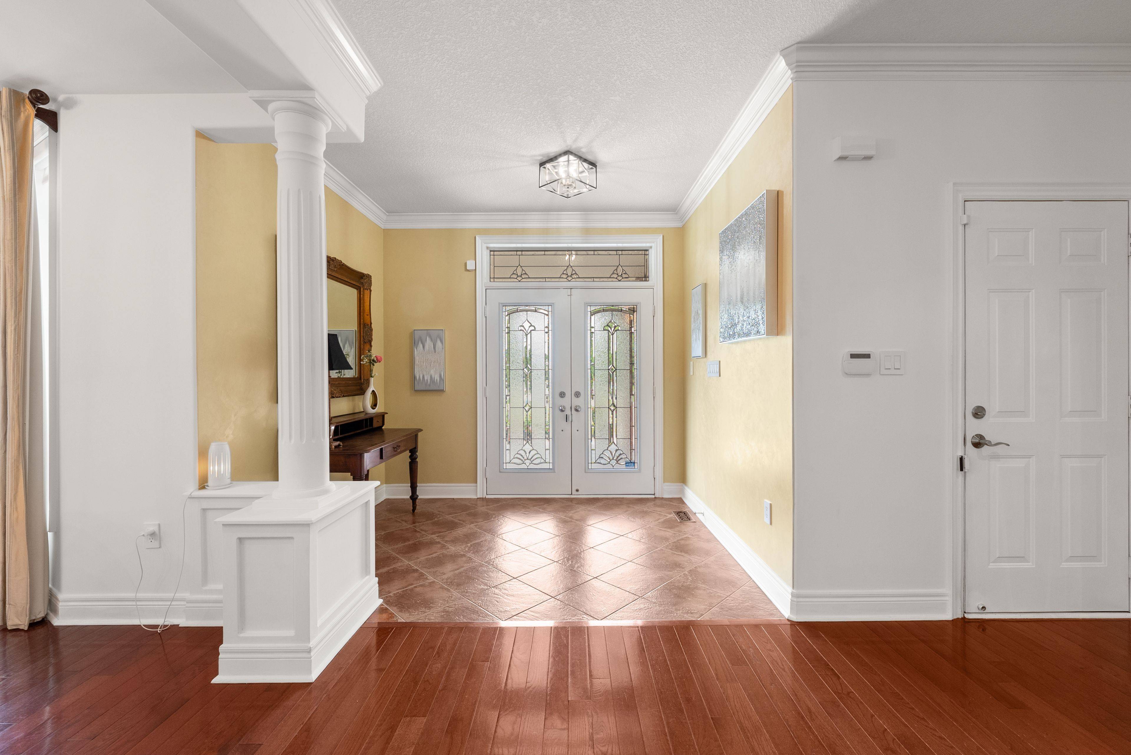 17 Mcnutt ST, Brampton, ON L6Y 5L3