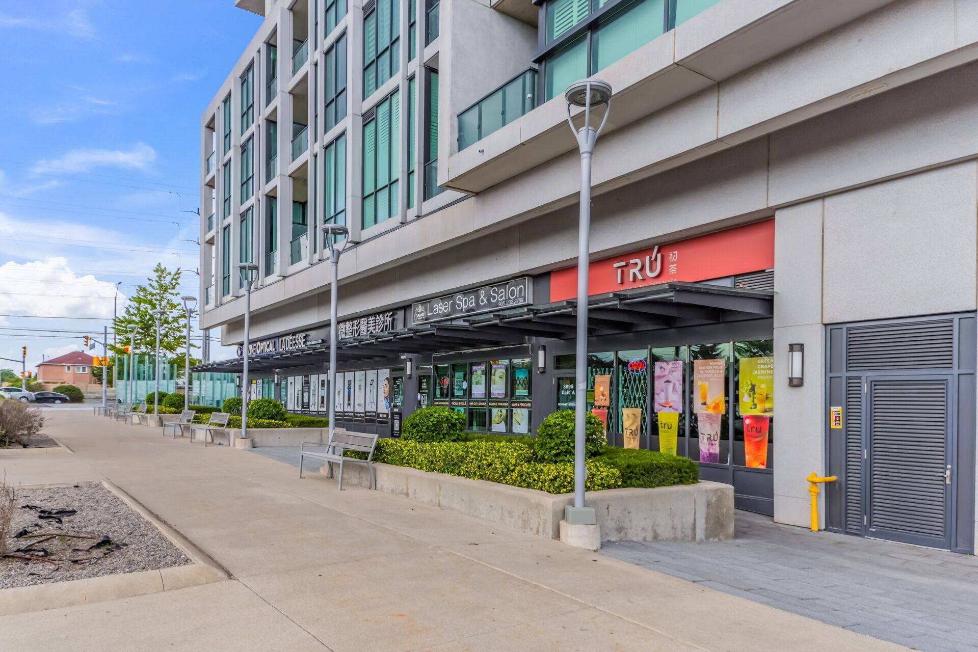 3985 Grand Park DR SE #2412, Mississauga, ON L5B 0H8
