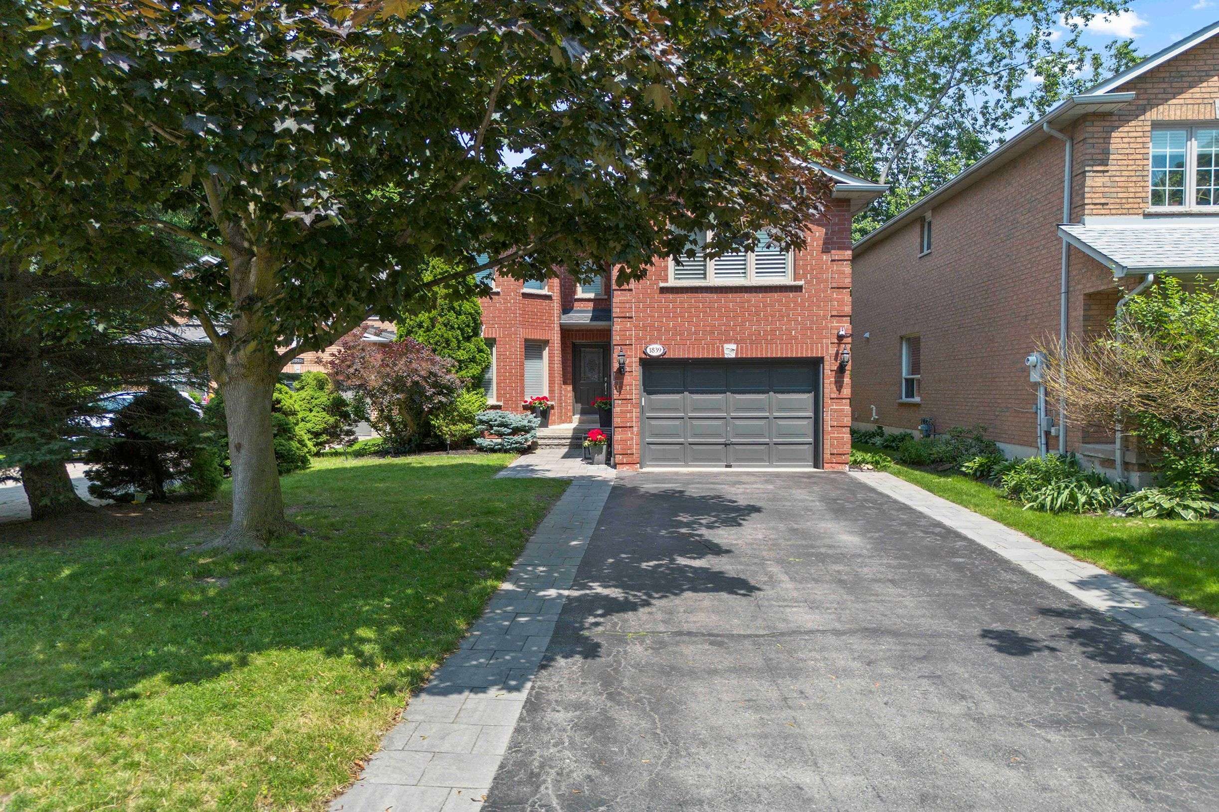 1839 Fellen PL, Mississauga, ON L5J 4S4