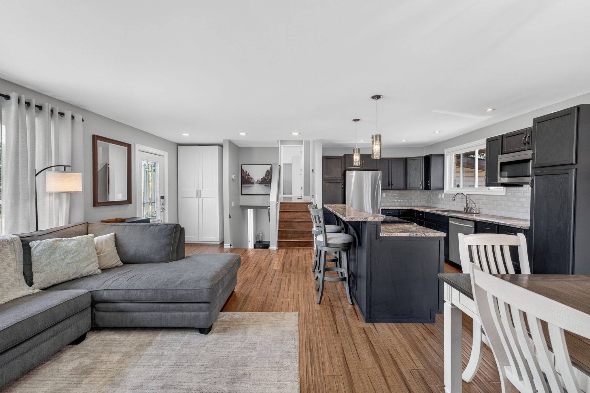 57 Pearl ST, Deseronto, ON K0K 1X0