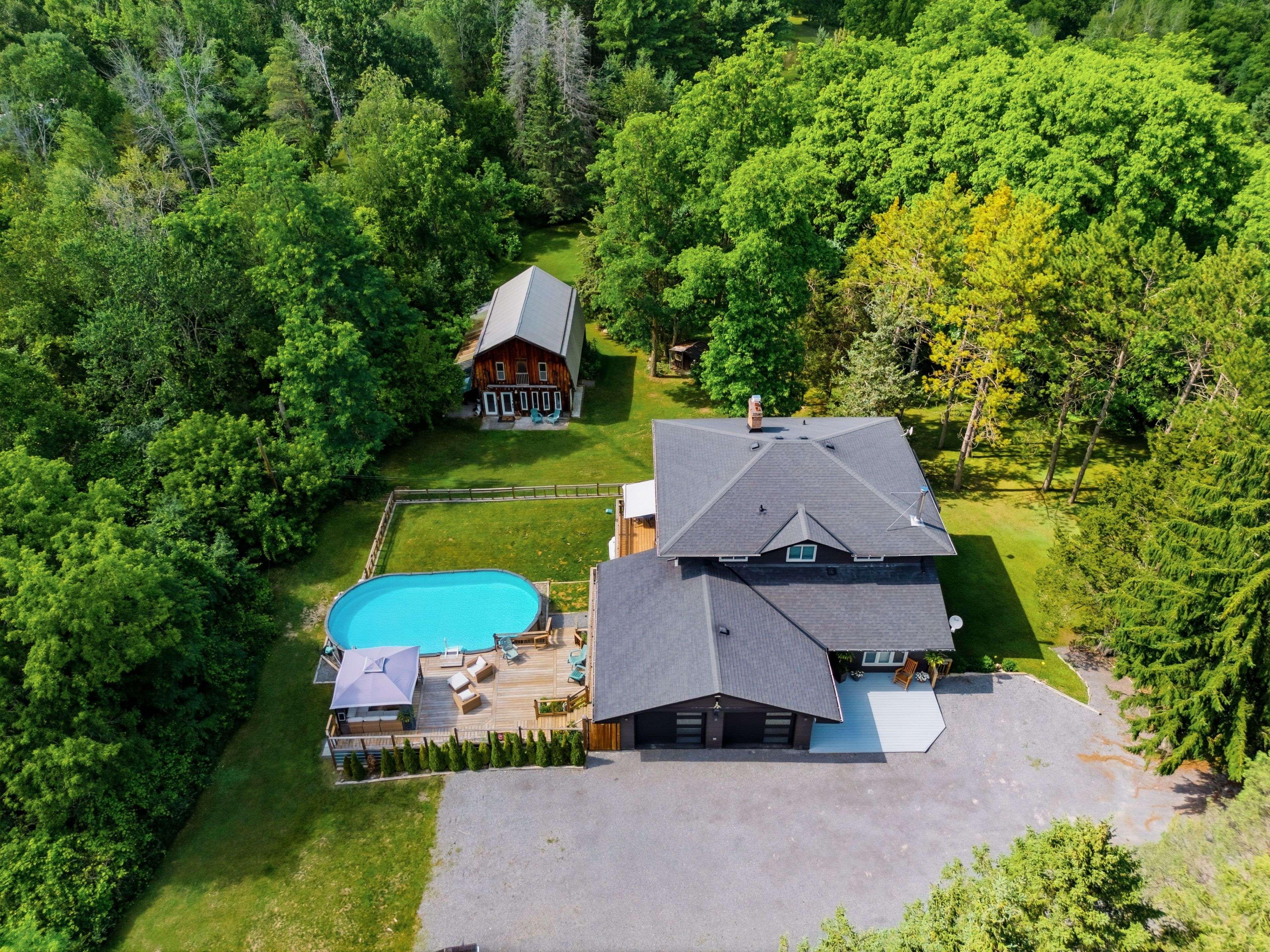 1852 Stockdale RD, Quinte West, ON K0K 3K0