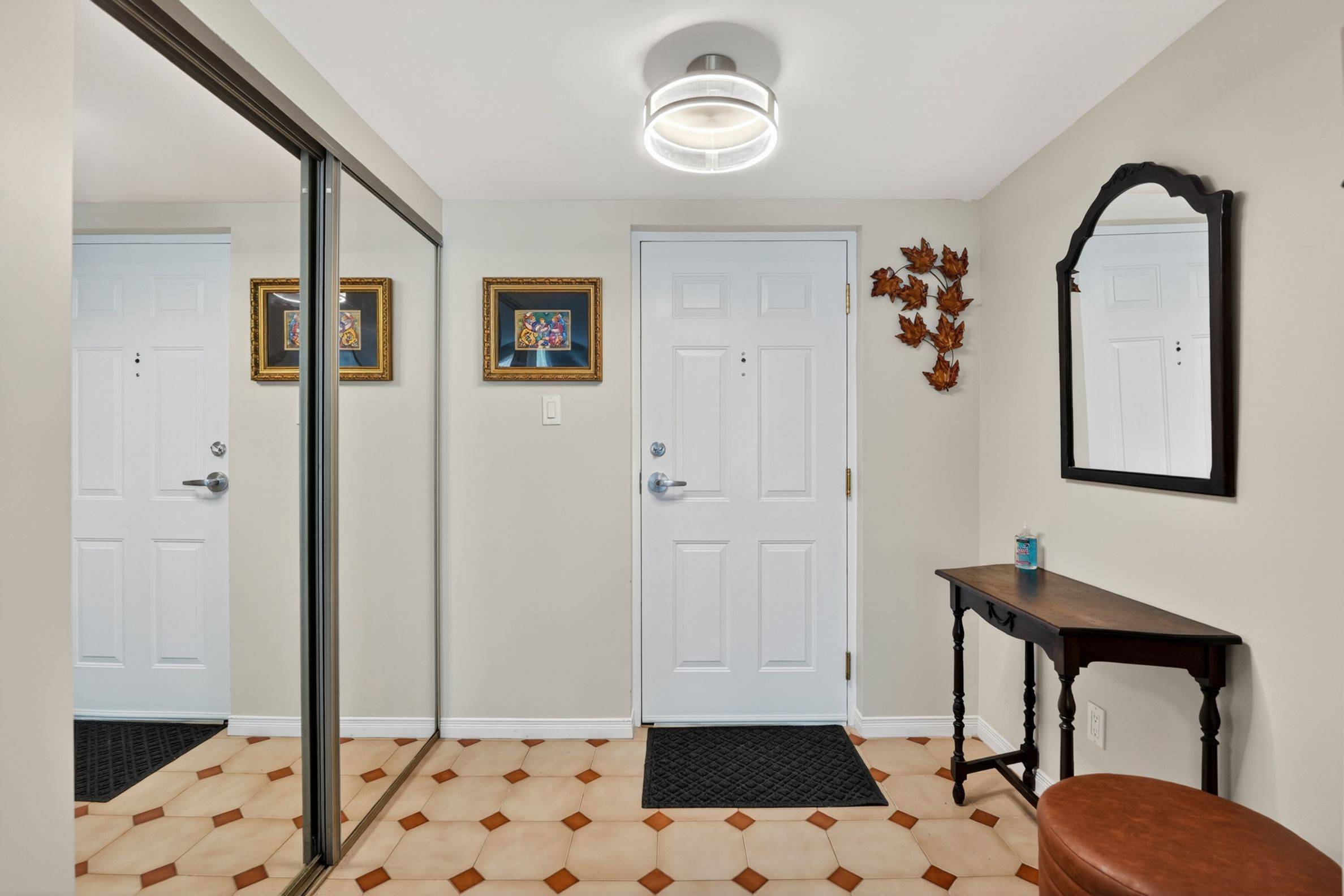 257 Bath RD #401, Kingston, ON K7M 7T3