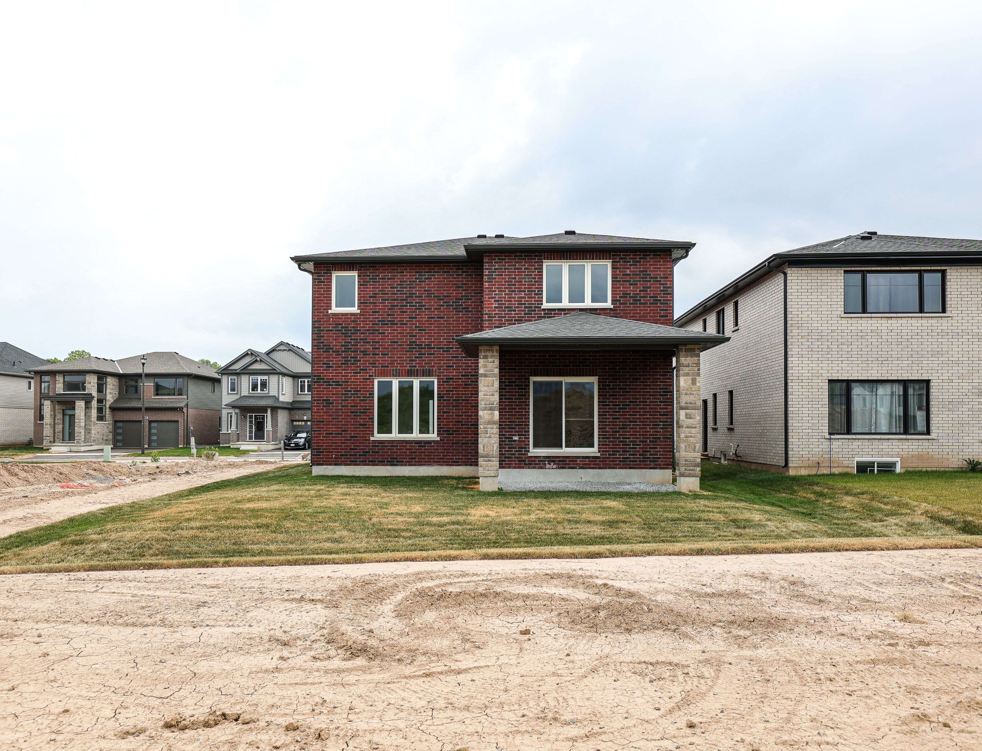 111 Acacia RD, Pelham, ON L0S 1E6