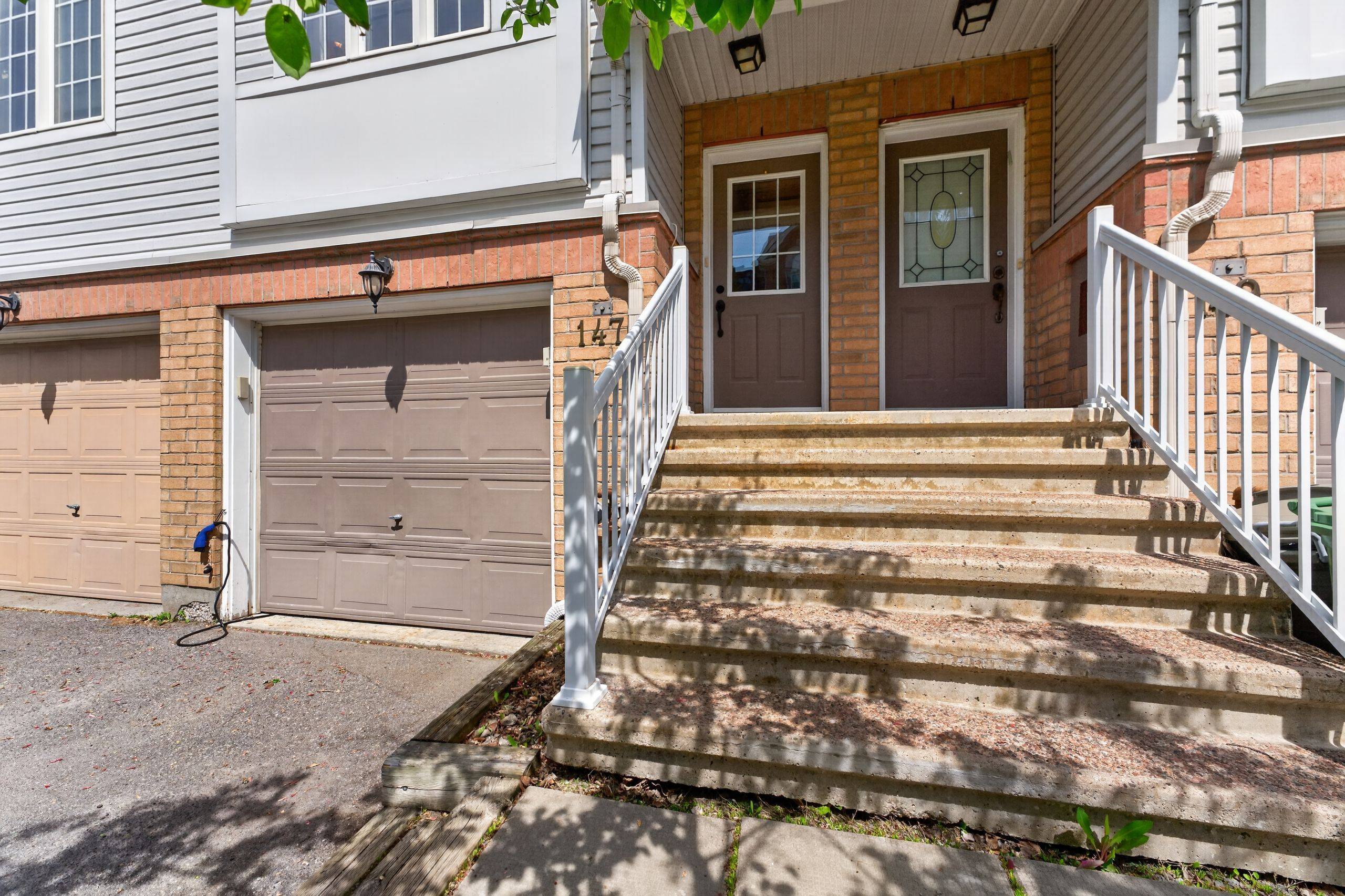 147 Fordham Private, Carlington - Central Park, ON K2C 4G5