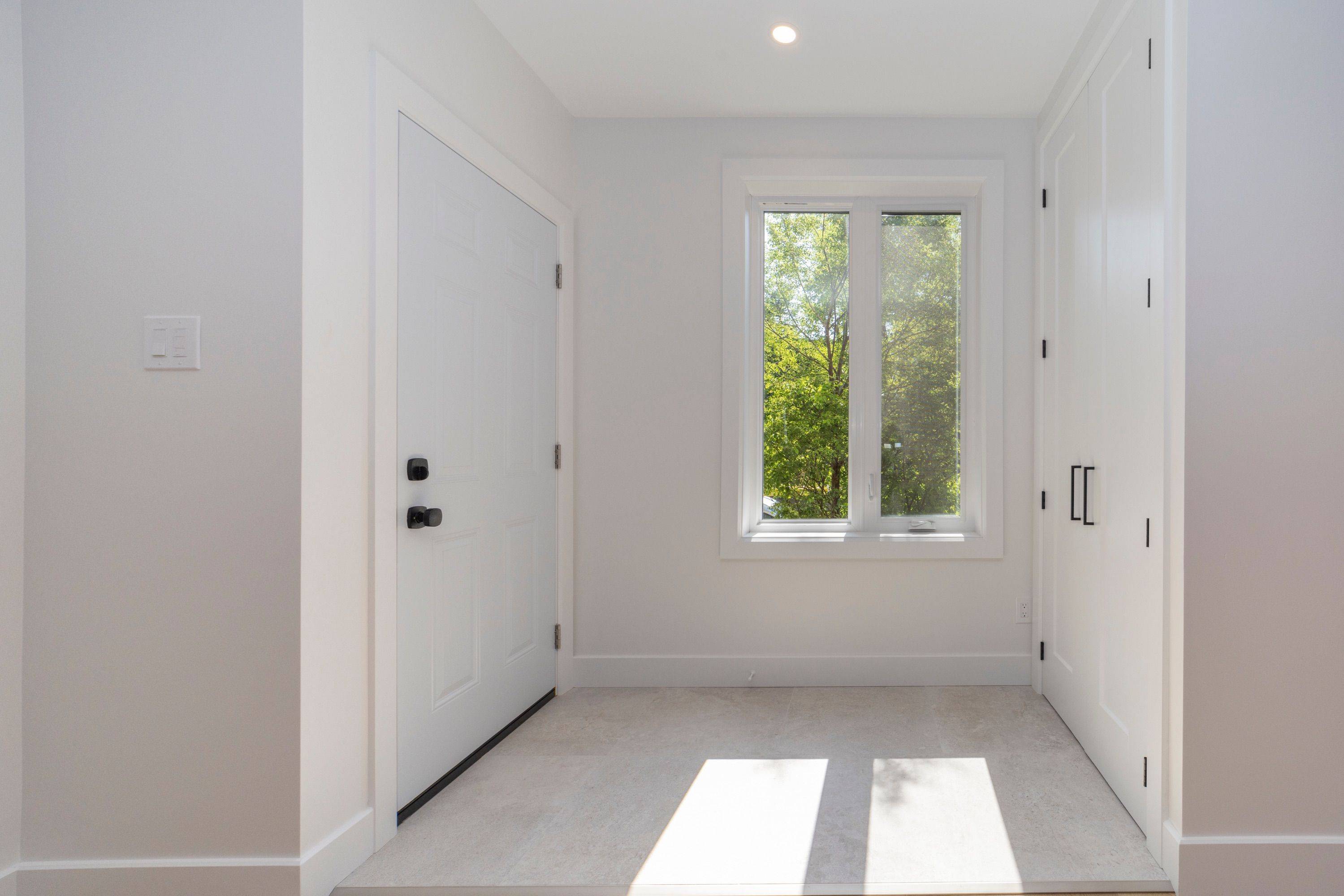 19 Monk ST #1, Glebe - Ottawa East And Area, ON K1S 3Y7