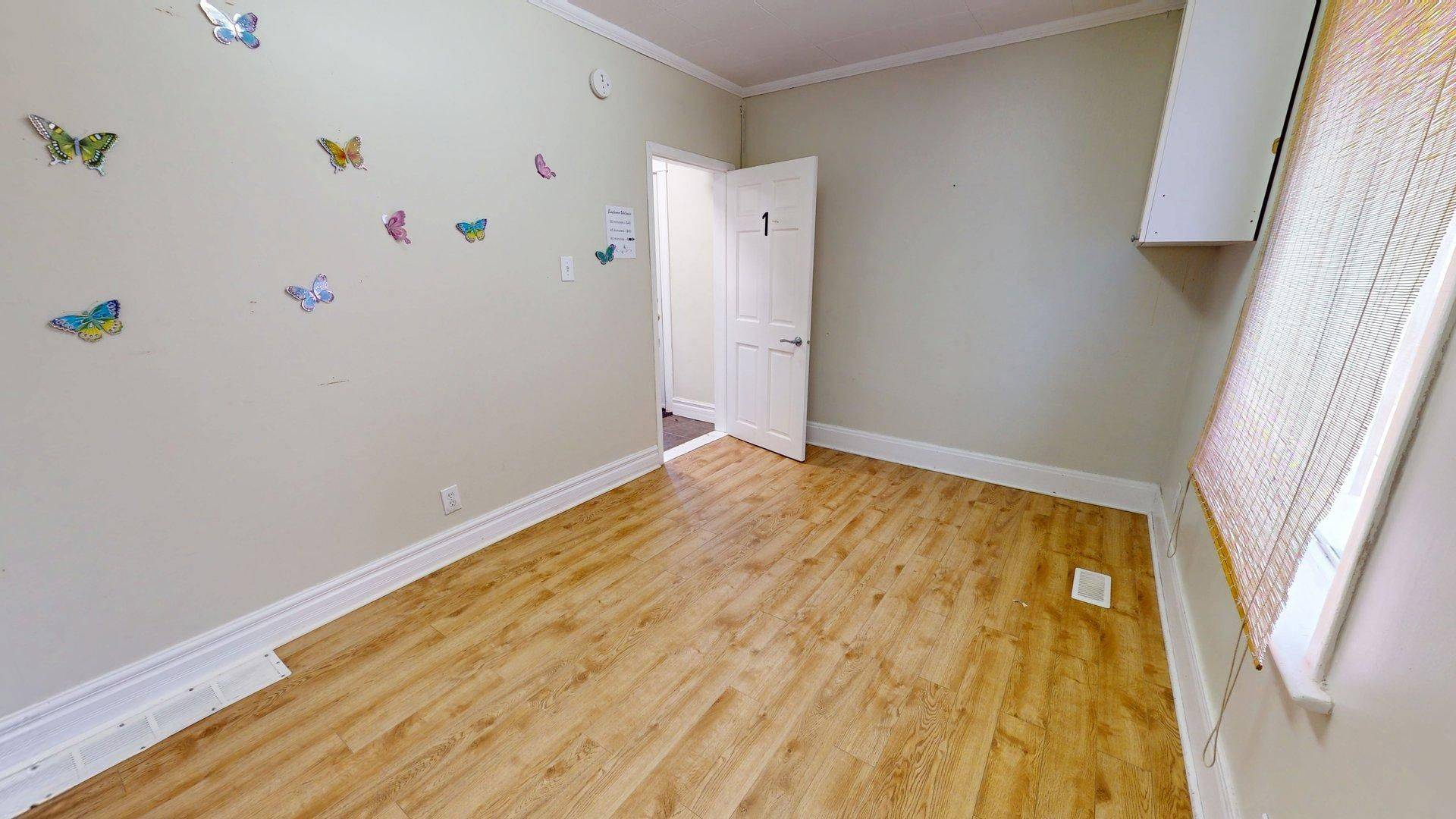1405 King ST E, Cambridge, ON N3H 3R3
