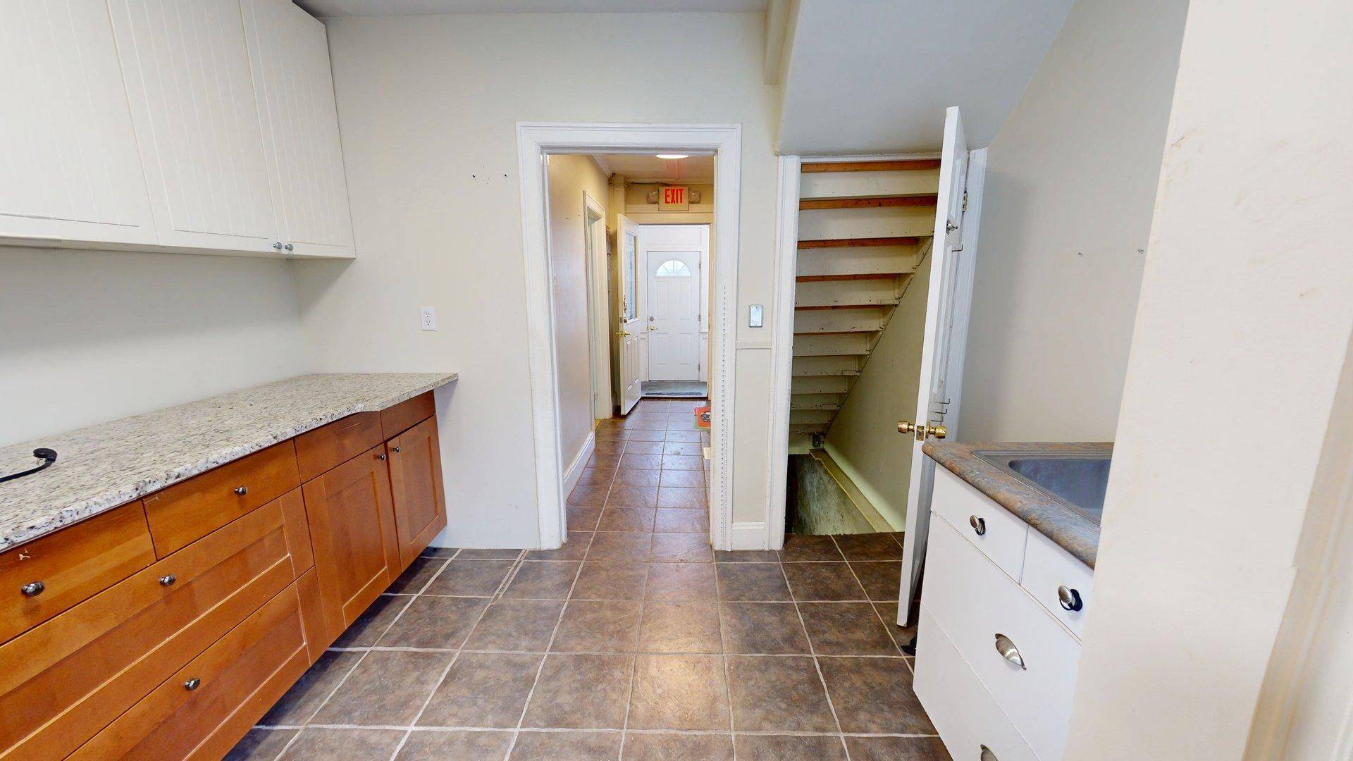 1405 King ST E, Cambridge, ON N3H 3R3