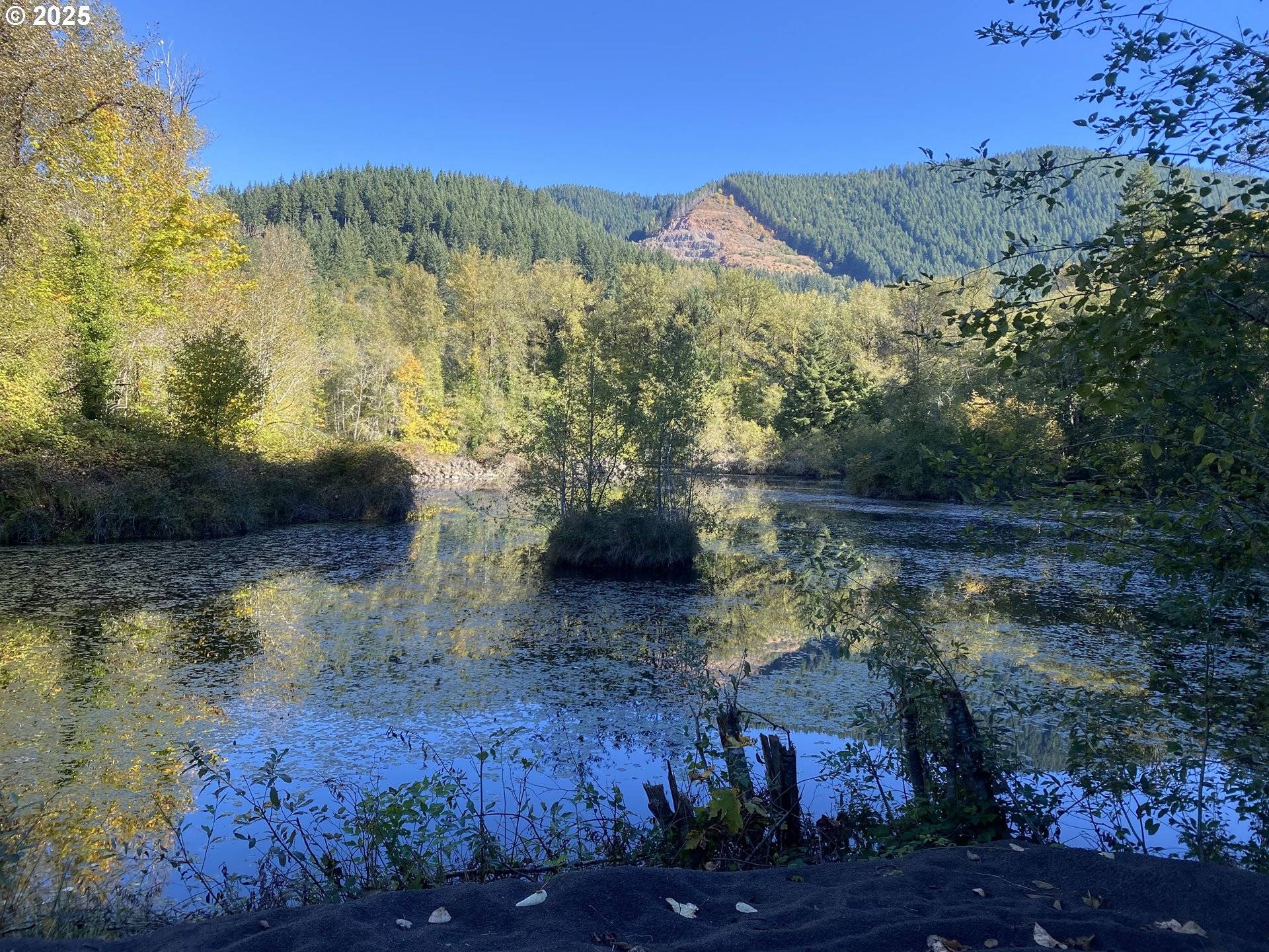 1 E Brightwood Loop RD, Brightwood, OR 97011