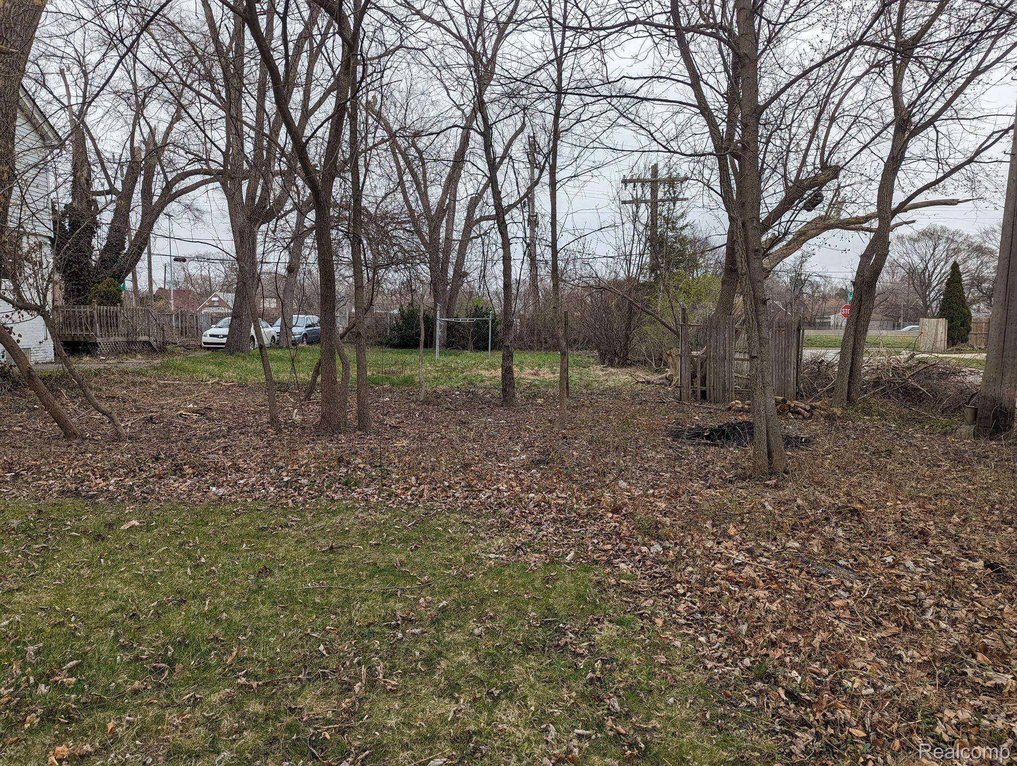 16700 ASHTON AVE, Detroit, MI 48219