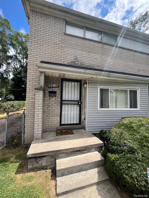 14532 Evergreen RD, Detroit, MI 48223