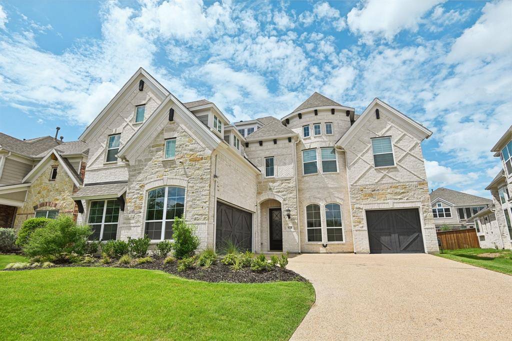 925 Oglethorpe Lane, Savannah, TX 76227