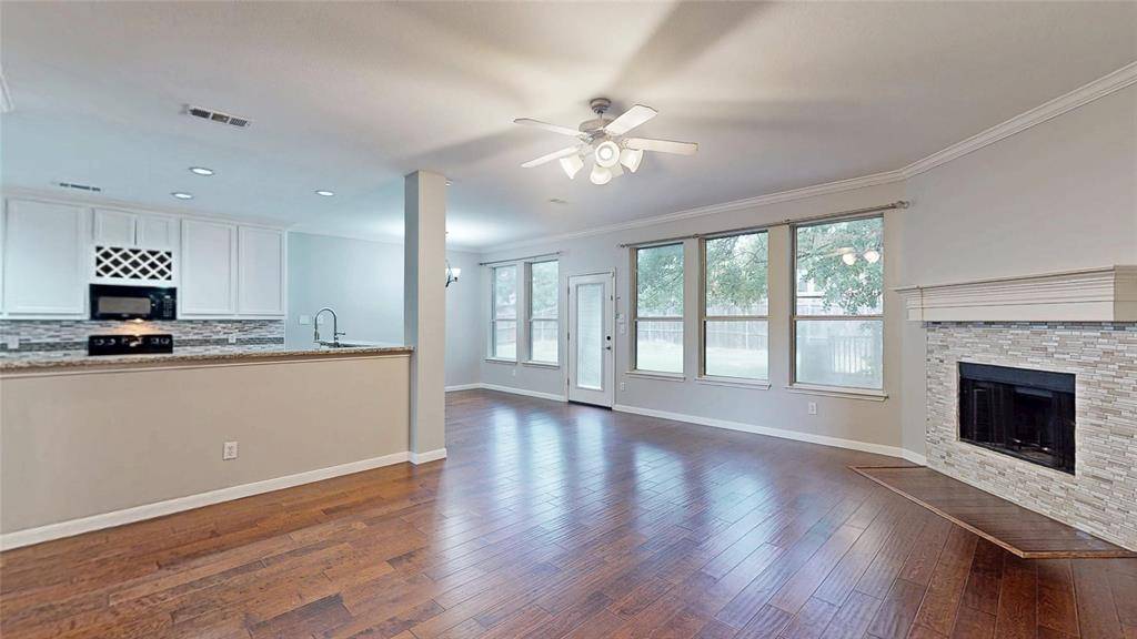 4107 Pine Glen Road, Corinth, TX 76208