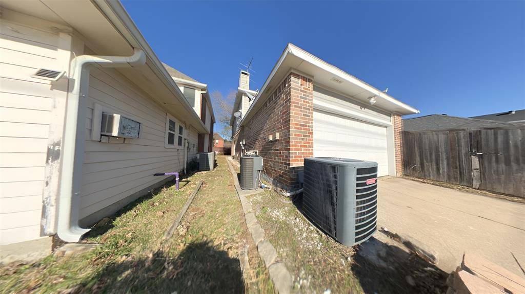 17911 Meadowchase Way, Dallas, TX 75287