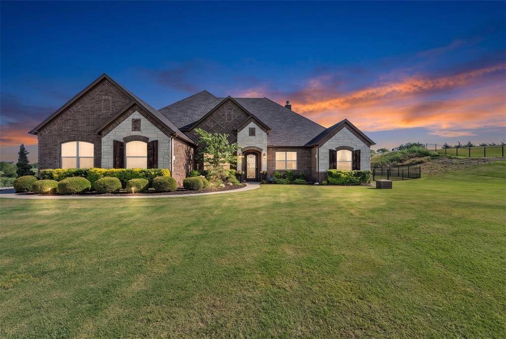 12109 Bella Brezza Drive, Fort Worth, TX 76126