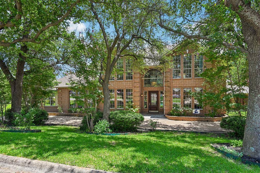 2312 Stonegate Circle, Denton, TX 76205