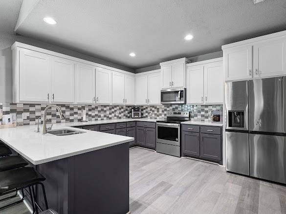 207 N Hubbard Street, Alvord, TX 76225