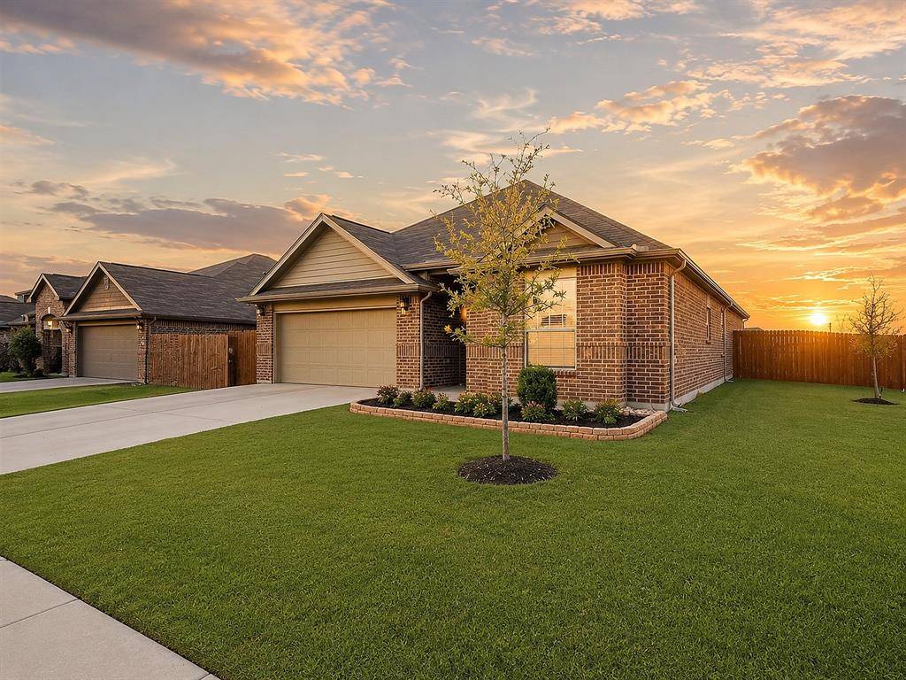 1837 Rialto Lane, Crowley, TX 76036