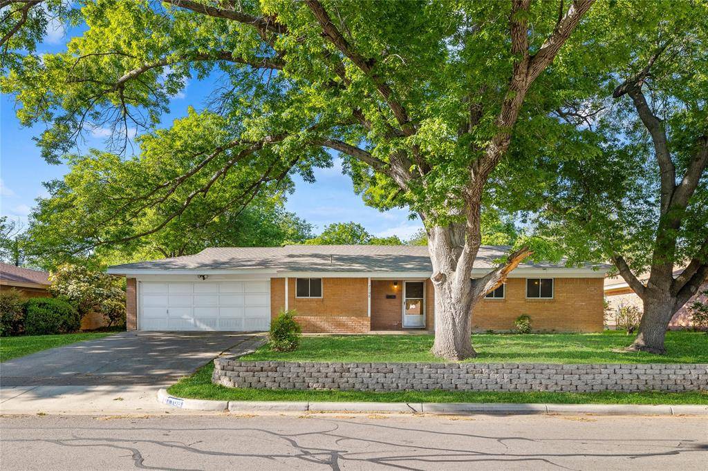 7108 Willis Avenue, Fort Worth, TX 76116