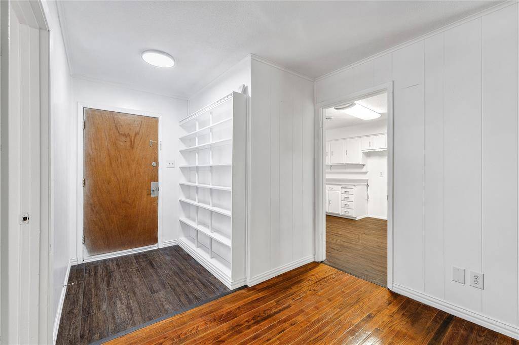7108 Willis Avenue, Fort Worth, TX 76116