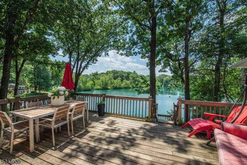 146 Lakewood Dr, Denville Twp., NJ 07046
