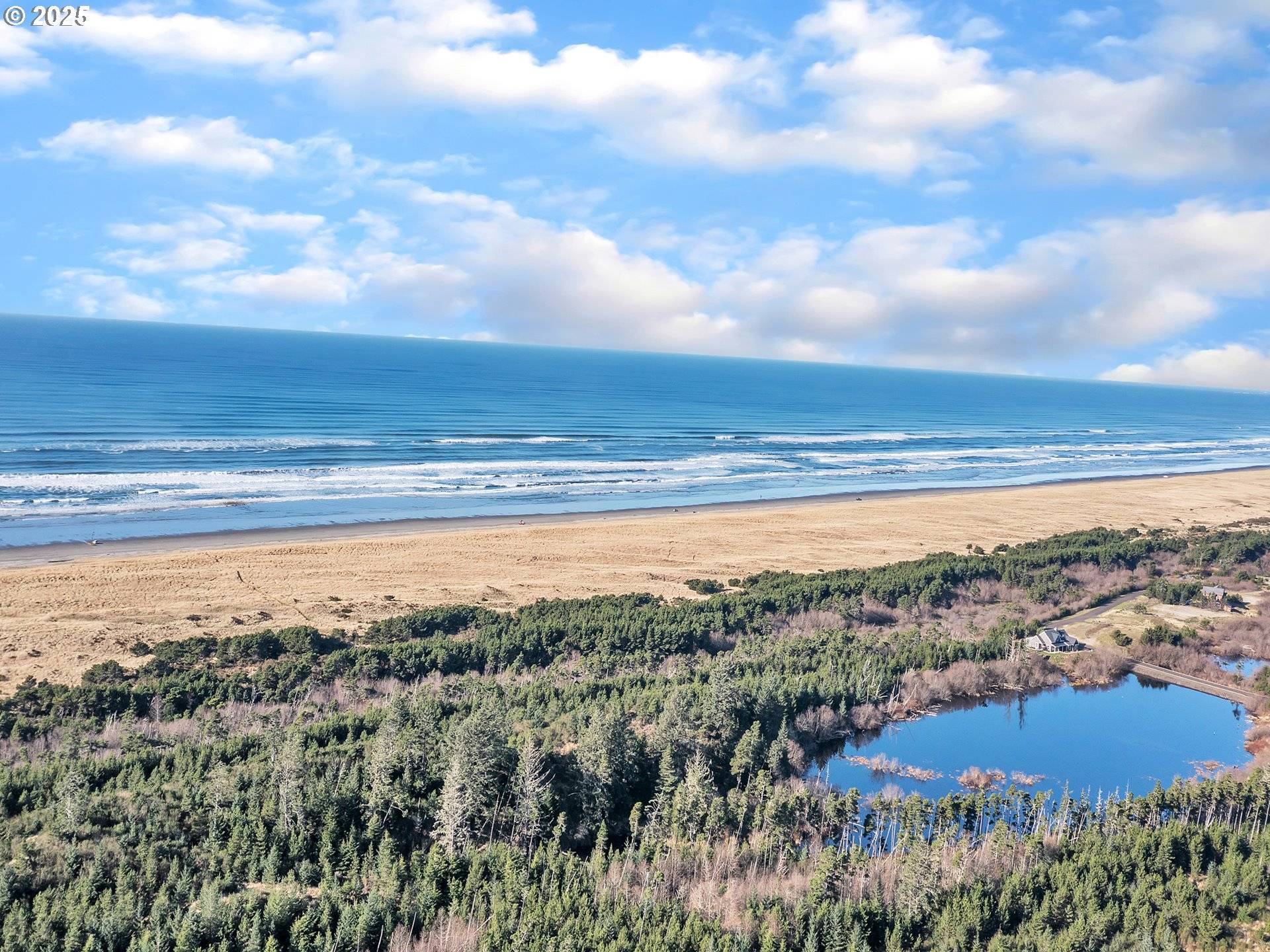 90589 CLARK RD, Warrenton, OR 97146
