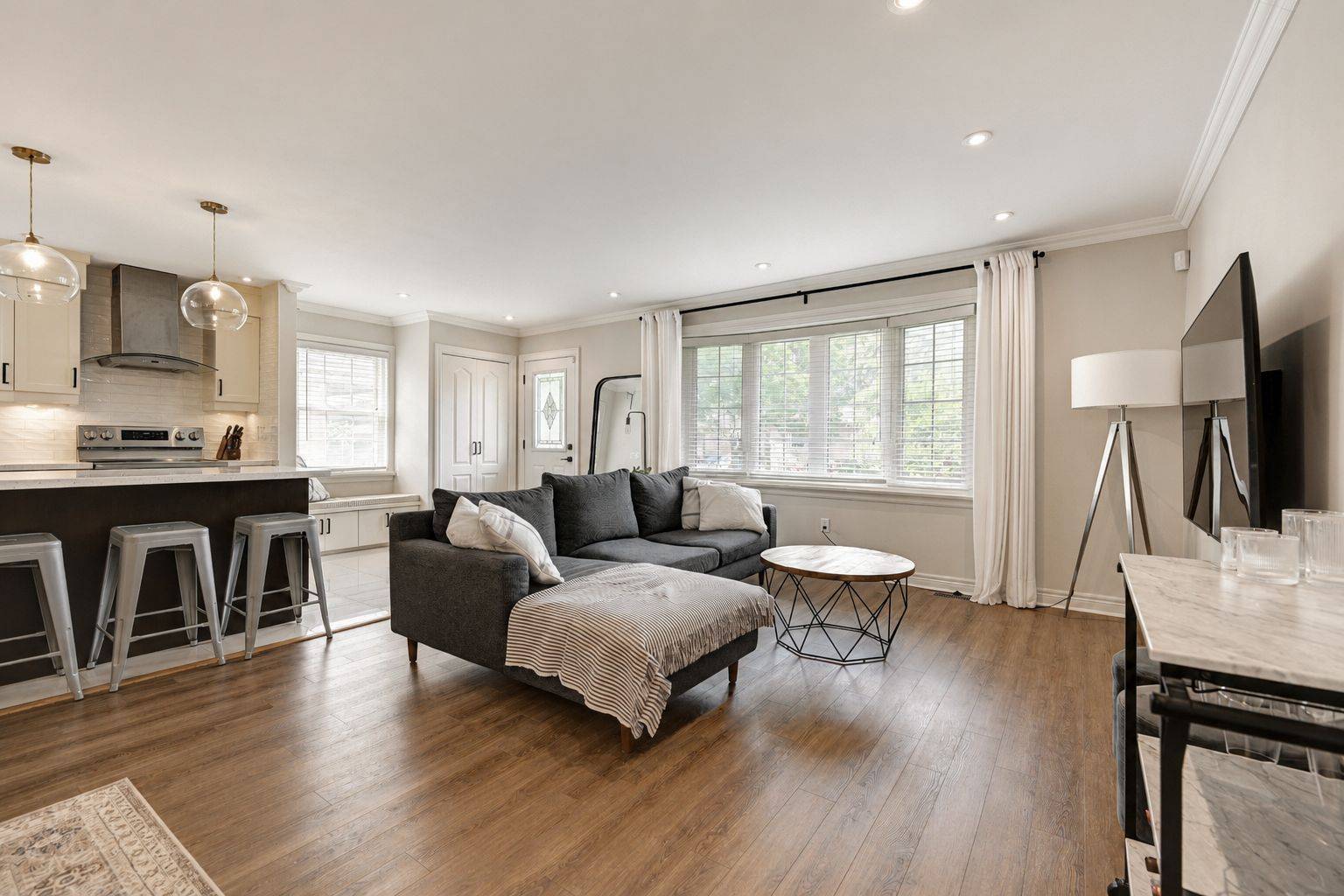 171 Canlish RD, Toronto E04, ON M1P 1T1