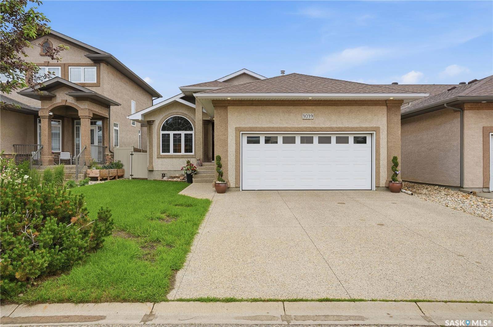 3039 CRANBOURN CRESCENT, Regina, SK S4V 3B3
