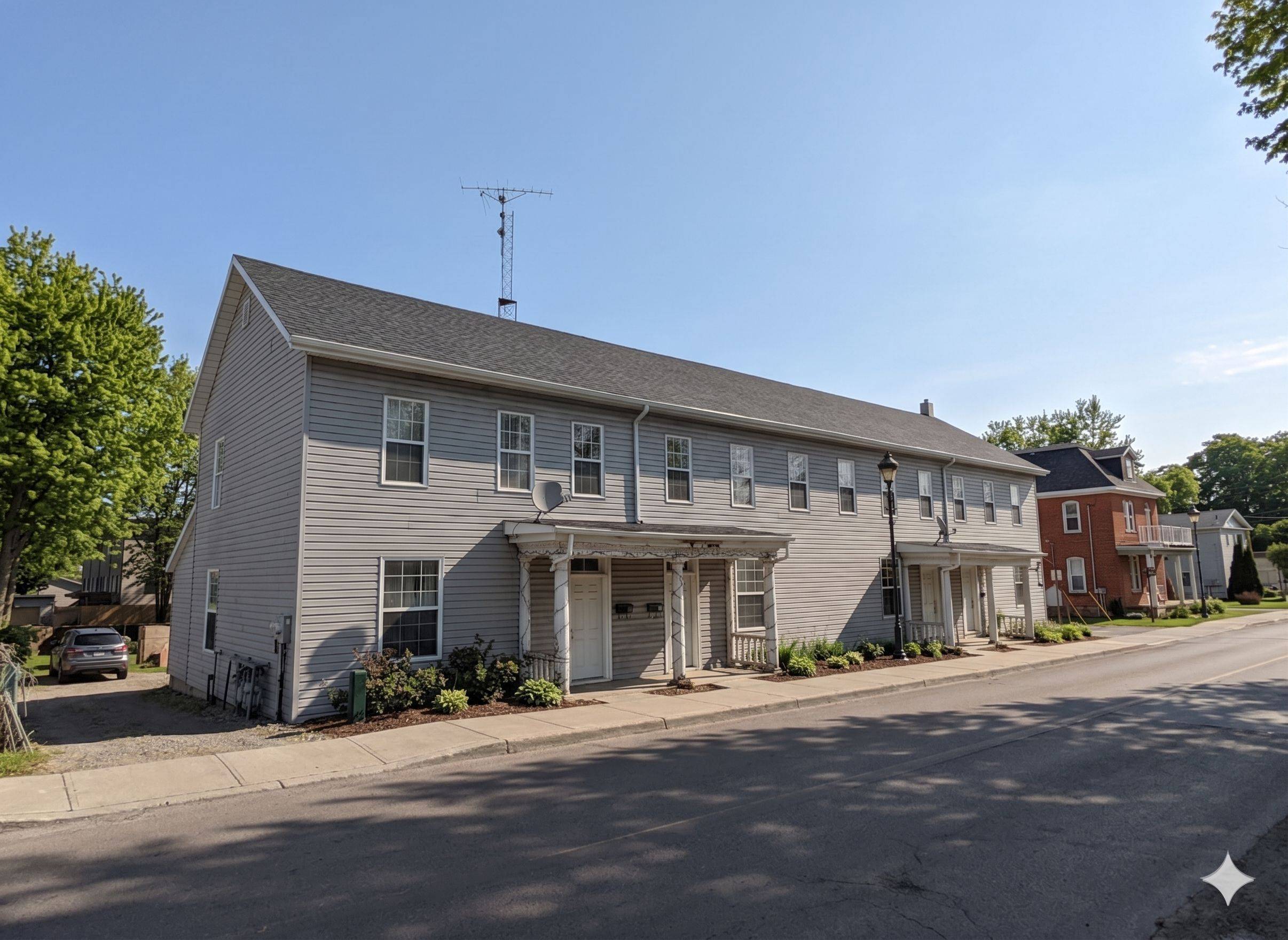 275 Bridge ST, Carleton Place, ON K7C 3H5