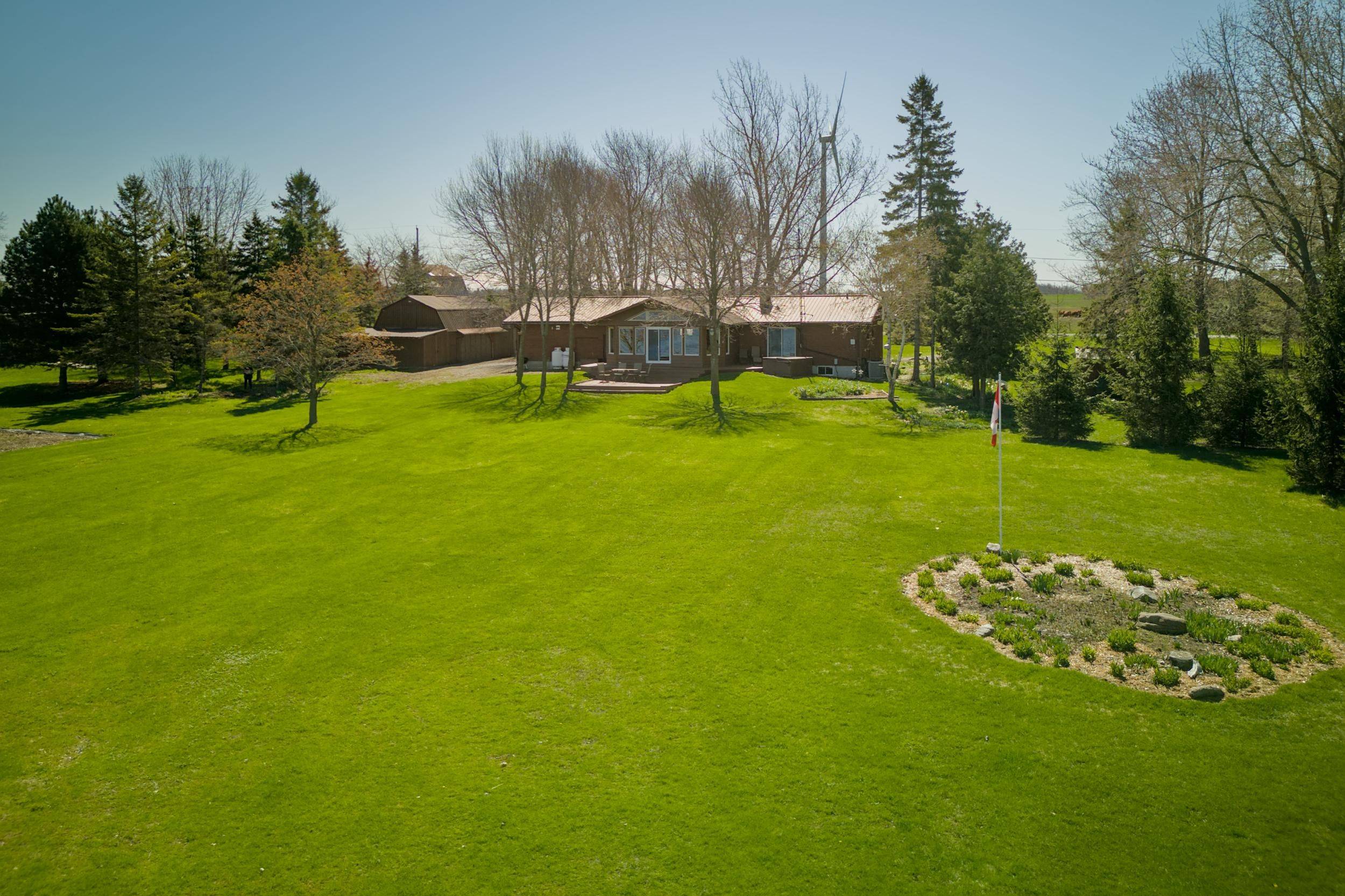 10930 Front RD, Loyalist, ON K0H 2S0