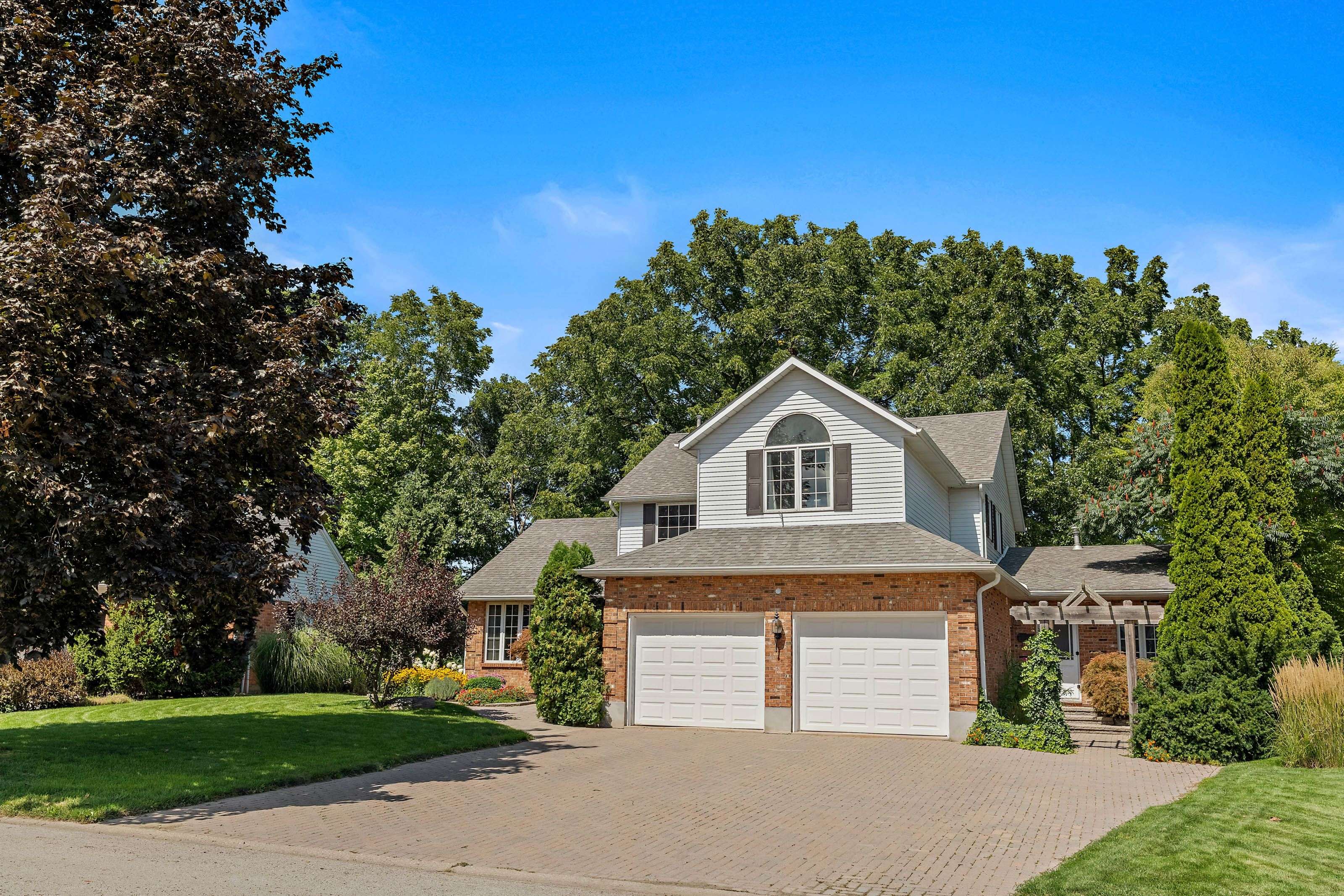 3908 Carolynn CT, Lincoln, ON L0R 2C0