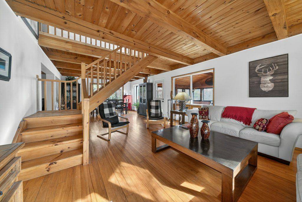 1205 Head RD, Frontenac, ON K0H 1K0