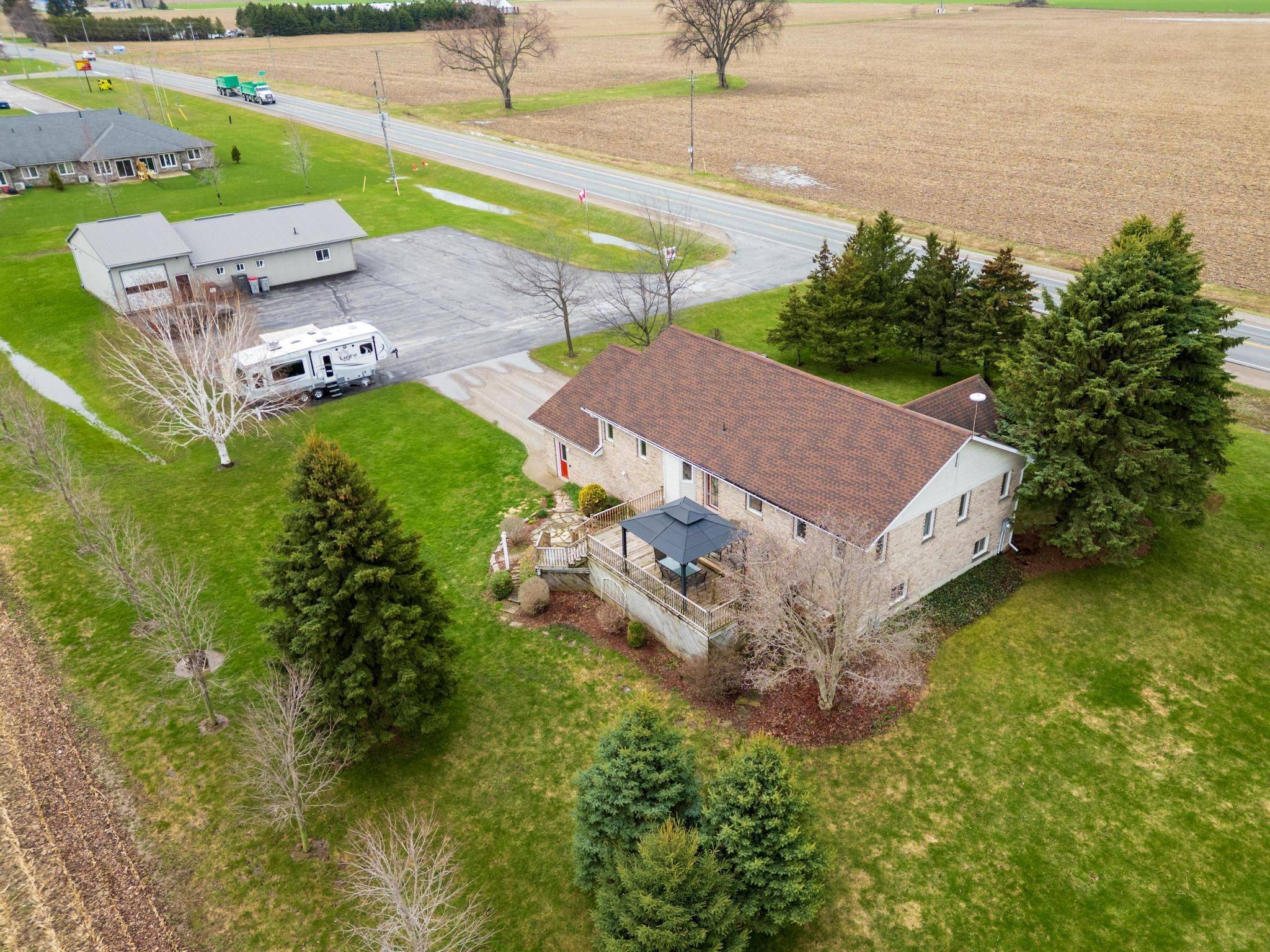 77242 London RD, Huron East, ON N0M 1L0