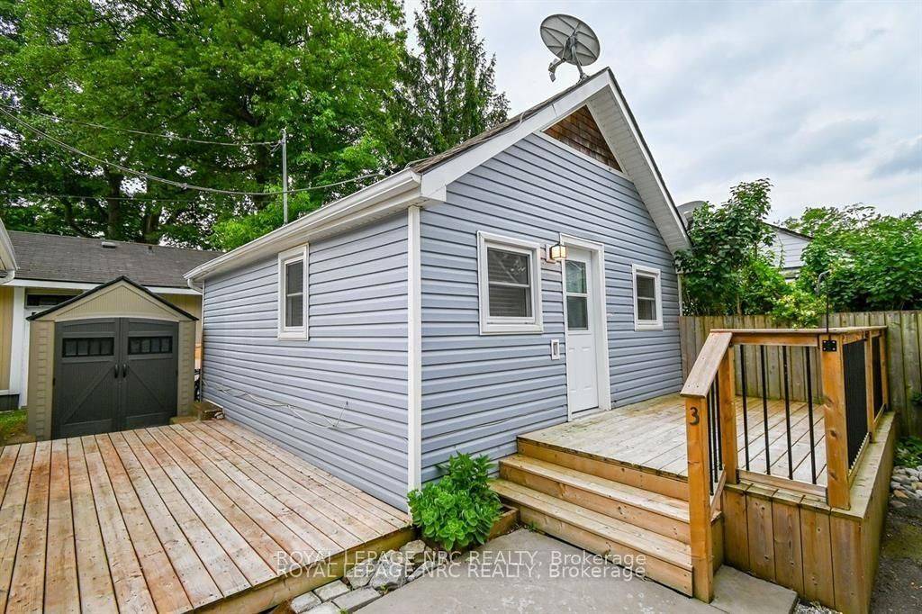 387 Elmwood AVE, Fort Erie, ON L0S 1B0