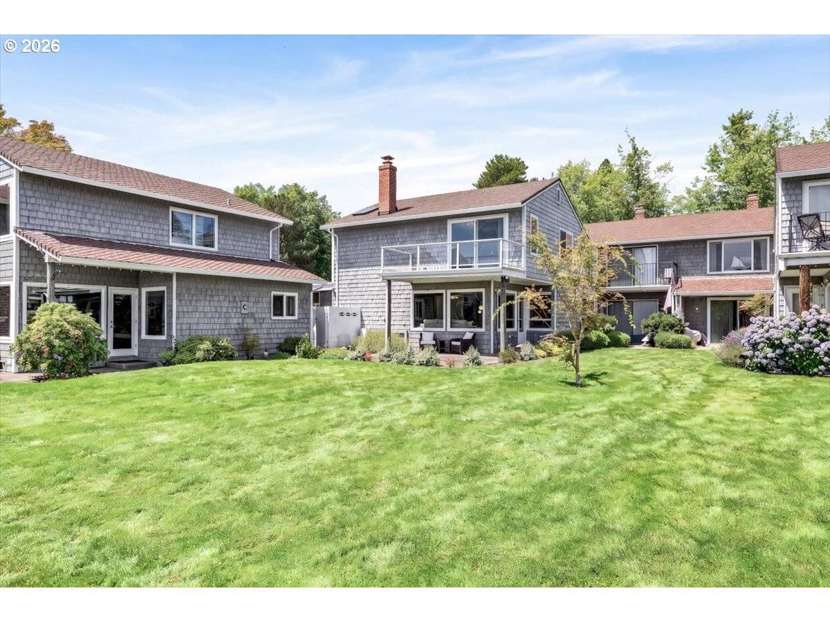520 N HAYDEN BAY DR, Portland, OR 97217