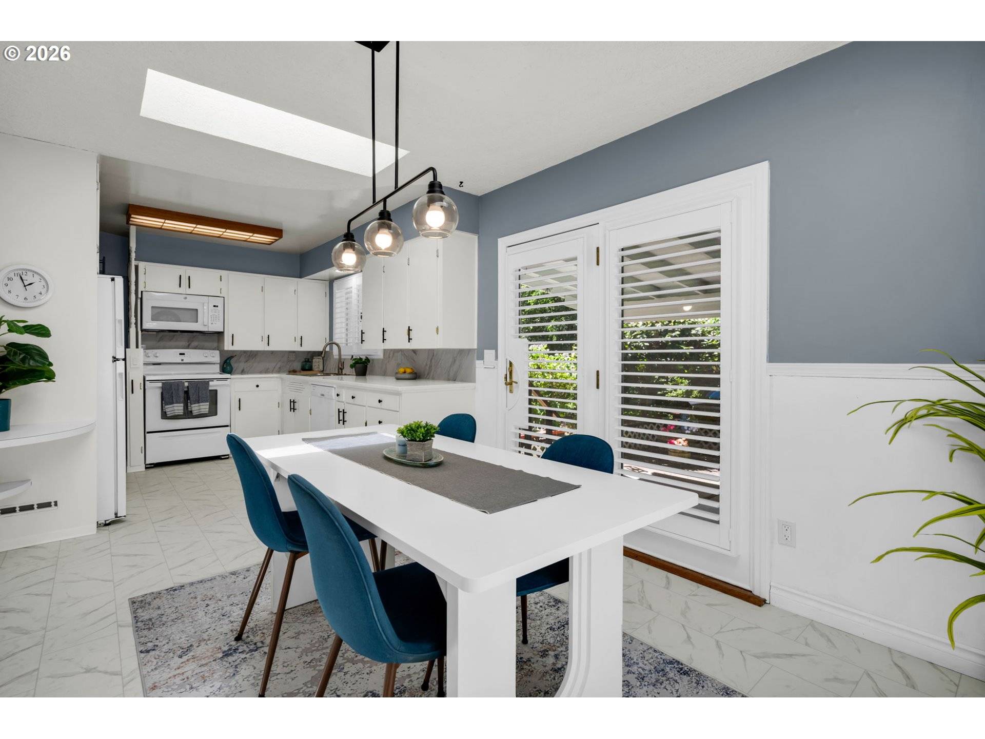 2301 NE 130TH AVE, Portland, OR 97230