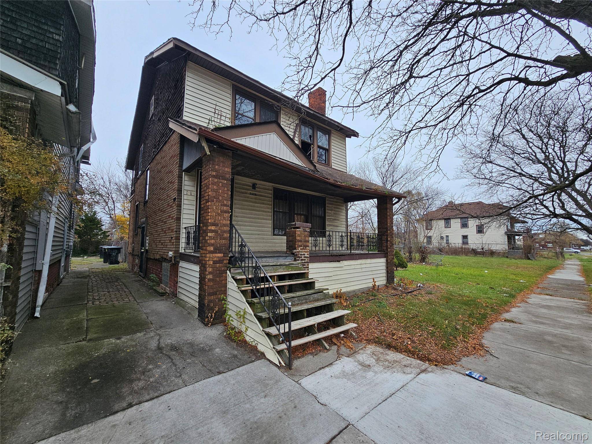 2678 Hazelwood ST, Detroit, MI 48206