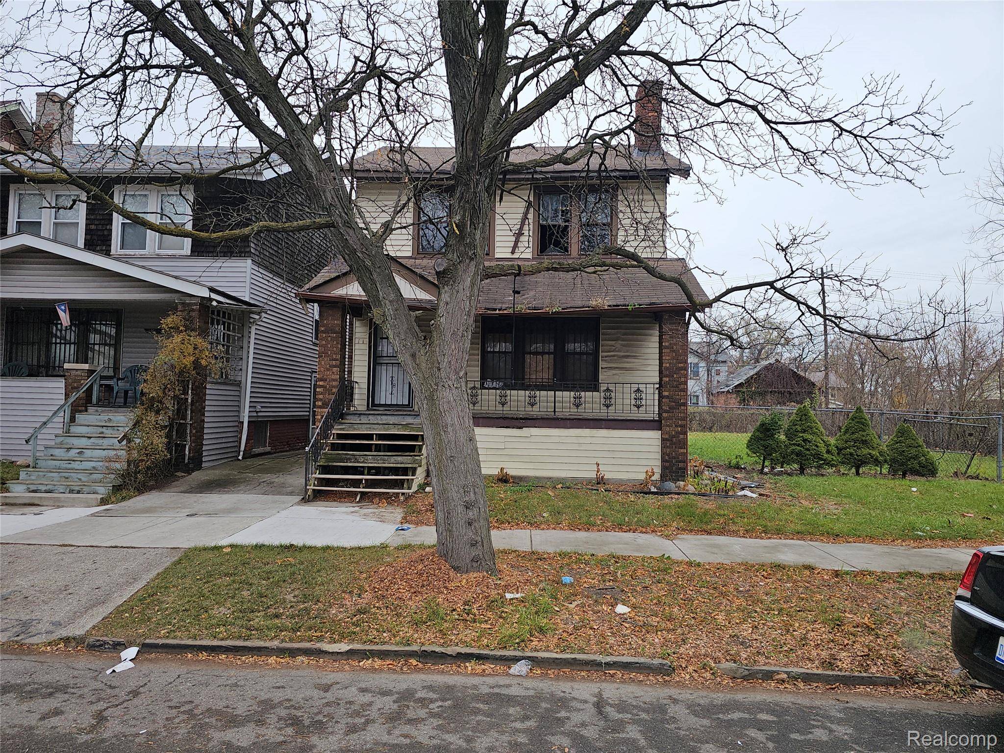 2678 Hazelwood ST, Detroit, MI 48206