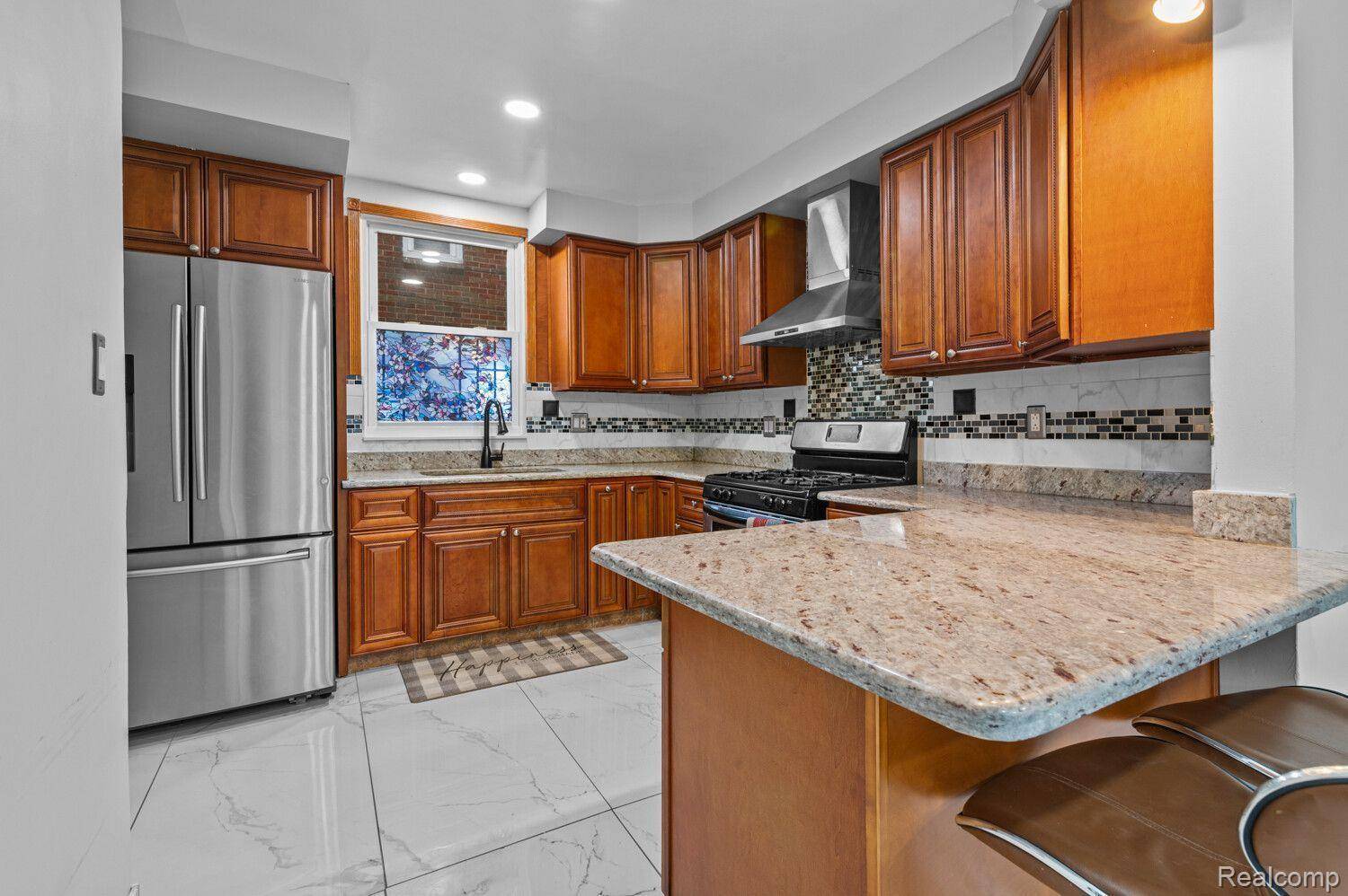 6838 HARTWELL ST, Dearborn, MI 48126