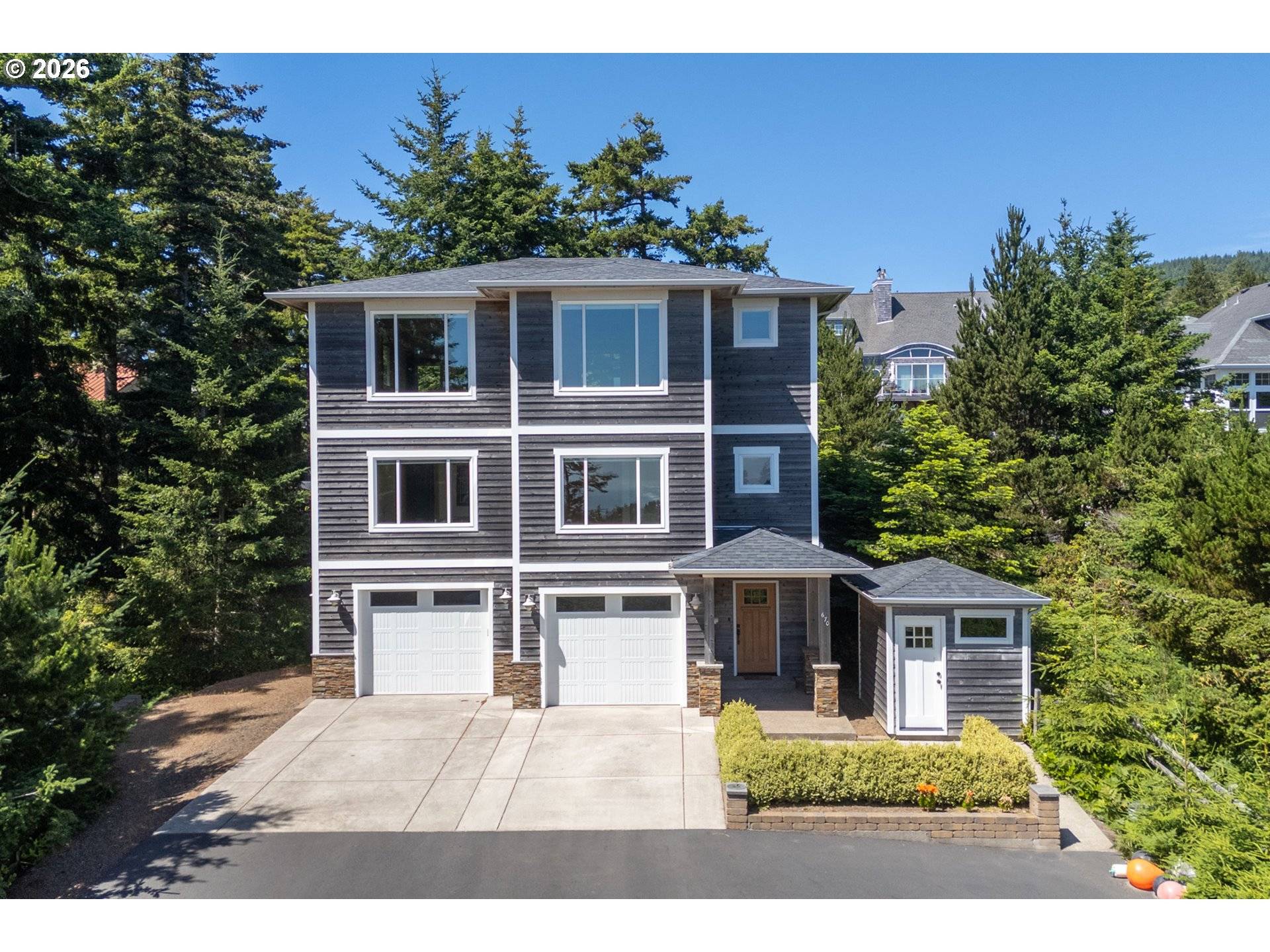 670 Hillsdale ST W, Oceanside, OR 97134