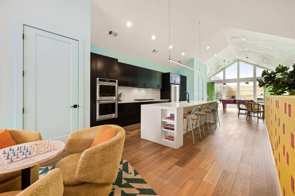 4402 Capitol Avenue, Dallas, TX 75204