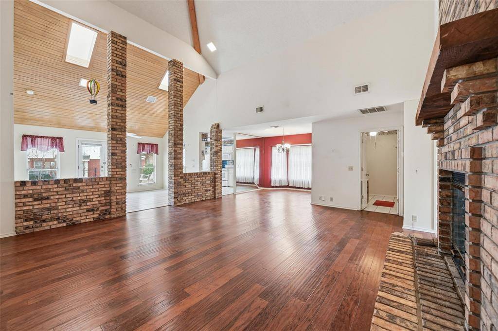 1415 Spyglass Drive, Mansfield, TX 76063