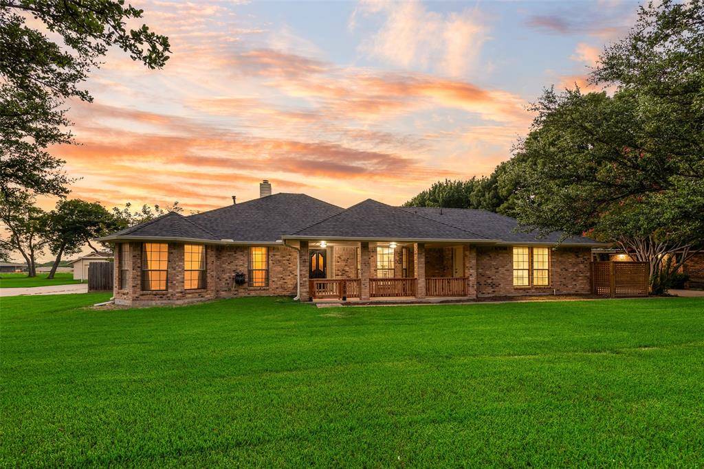 309 Josey Lane, Red Oak, TX 75154
